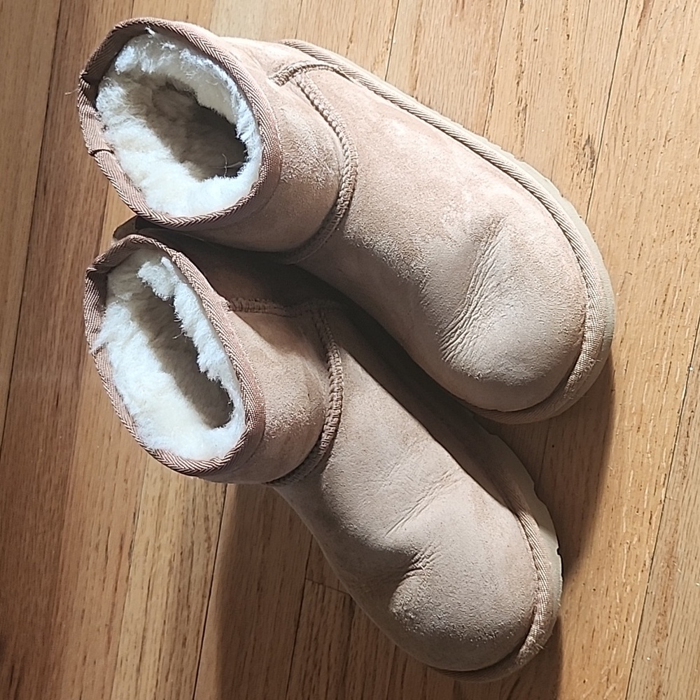 Kids Ugg boot